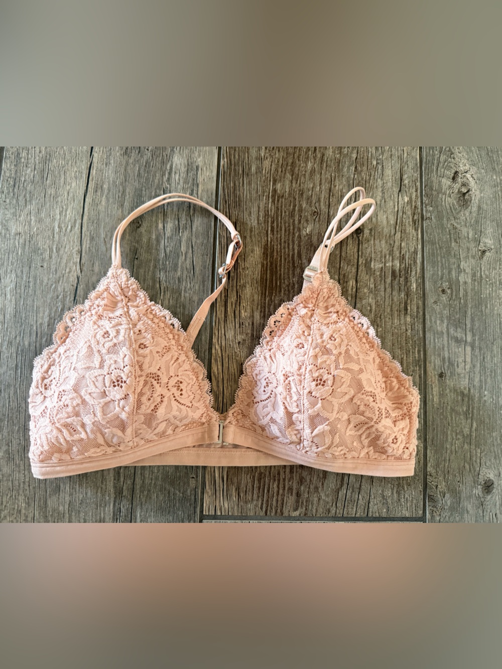 Abercrombie & Fitch Pink Lace Triangle Bralette size medium